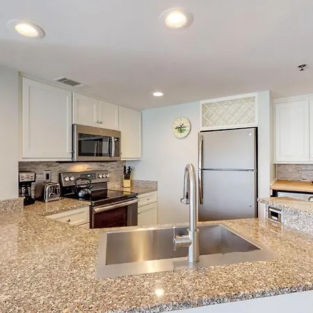 2215 Villamare